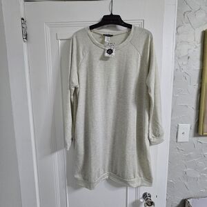 Elegant Cream Long Sleeve Dress